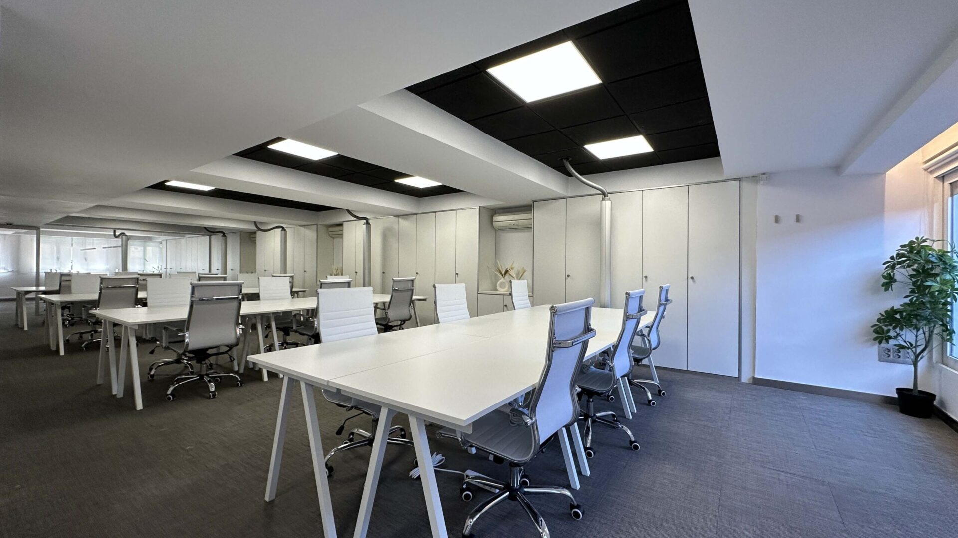 Reforma de oficinas para sede corporativa en Valencia, Hub Economia 3
